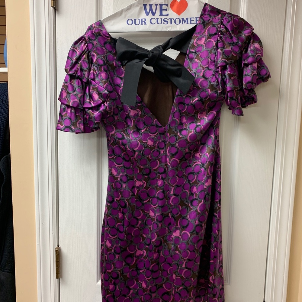 Dress - Picture 2 of 2